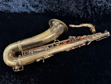 Photo Vintage Original Lacquer Selmer Paris Mark VI Tenor – High F#, Serial #130633